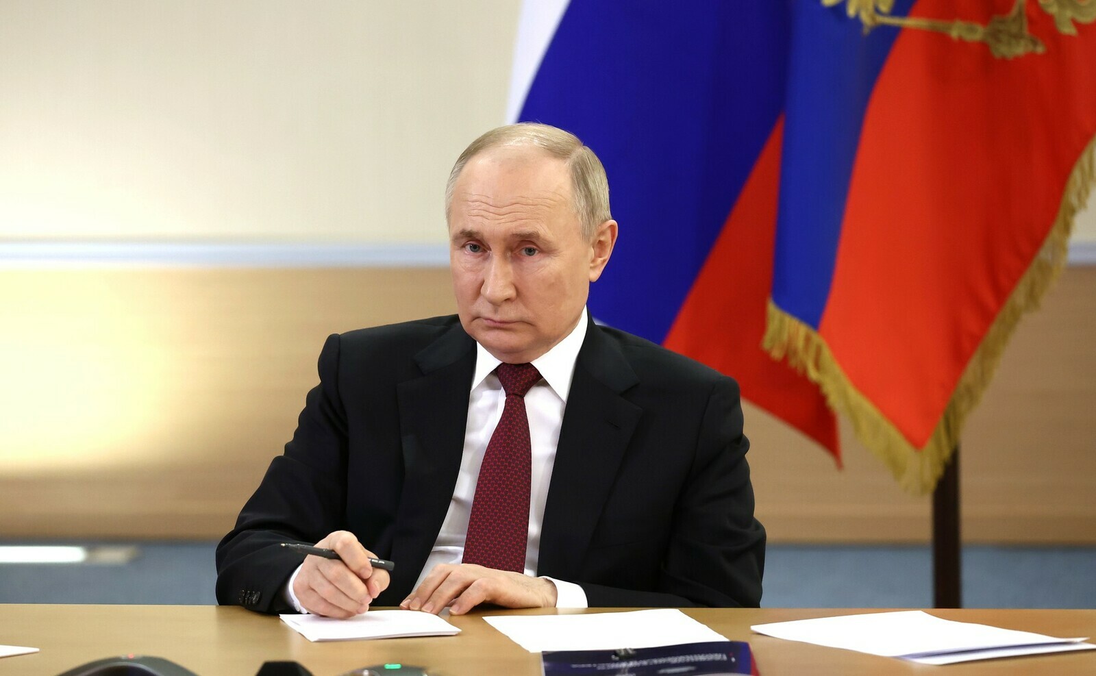 Путин подписал закон об ужесточении требований к спиртным напиткам