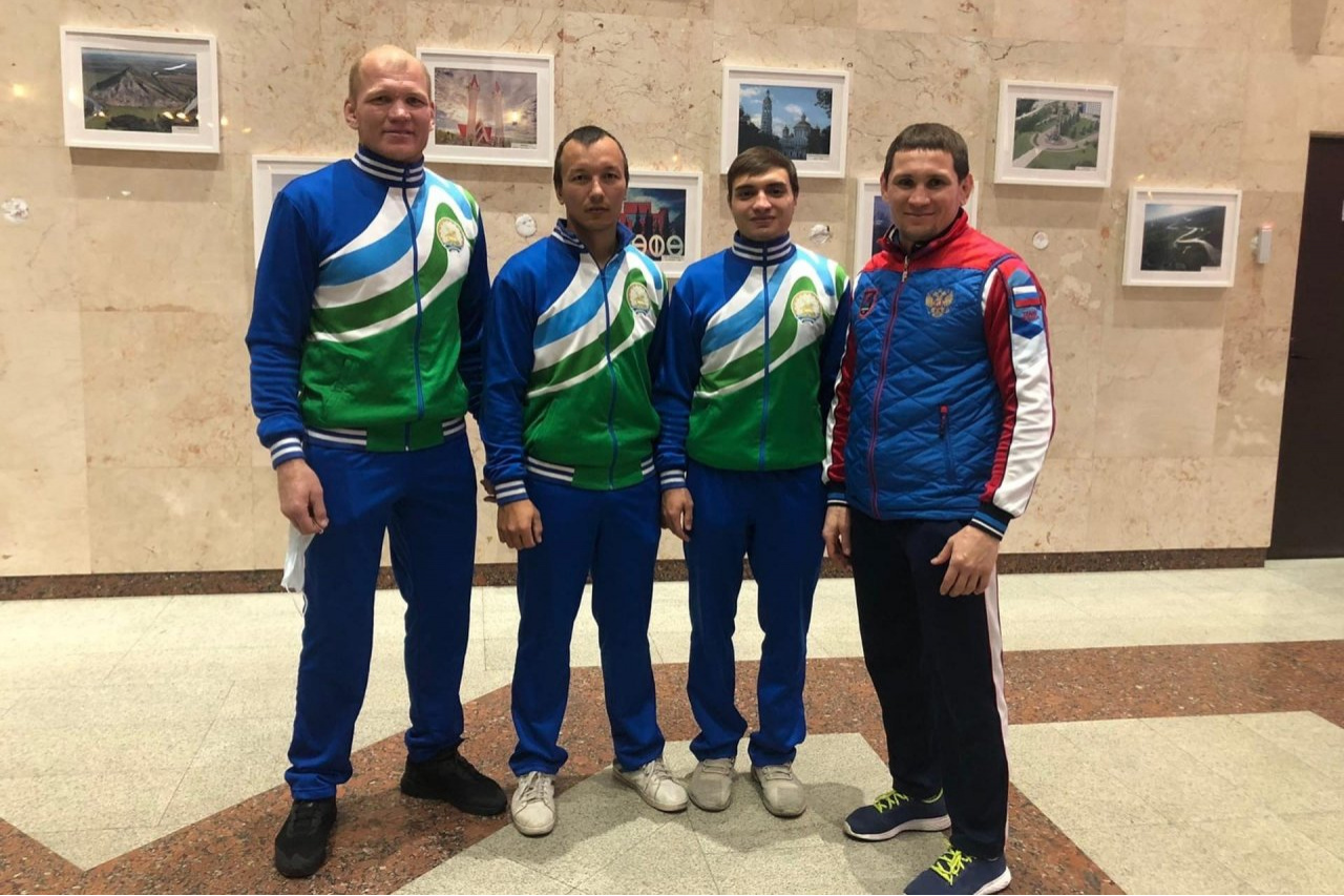 Четыре медали завоевали спортсмены из Башкирии на Кубке России по панкратиону