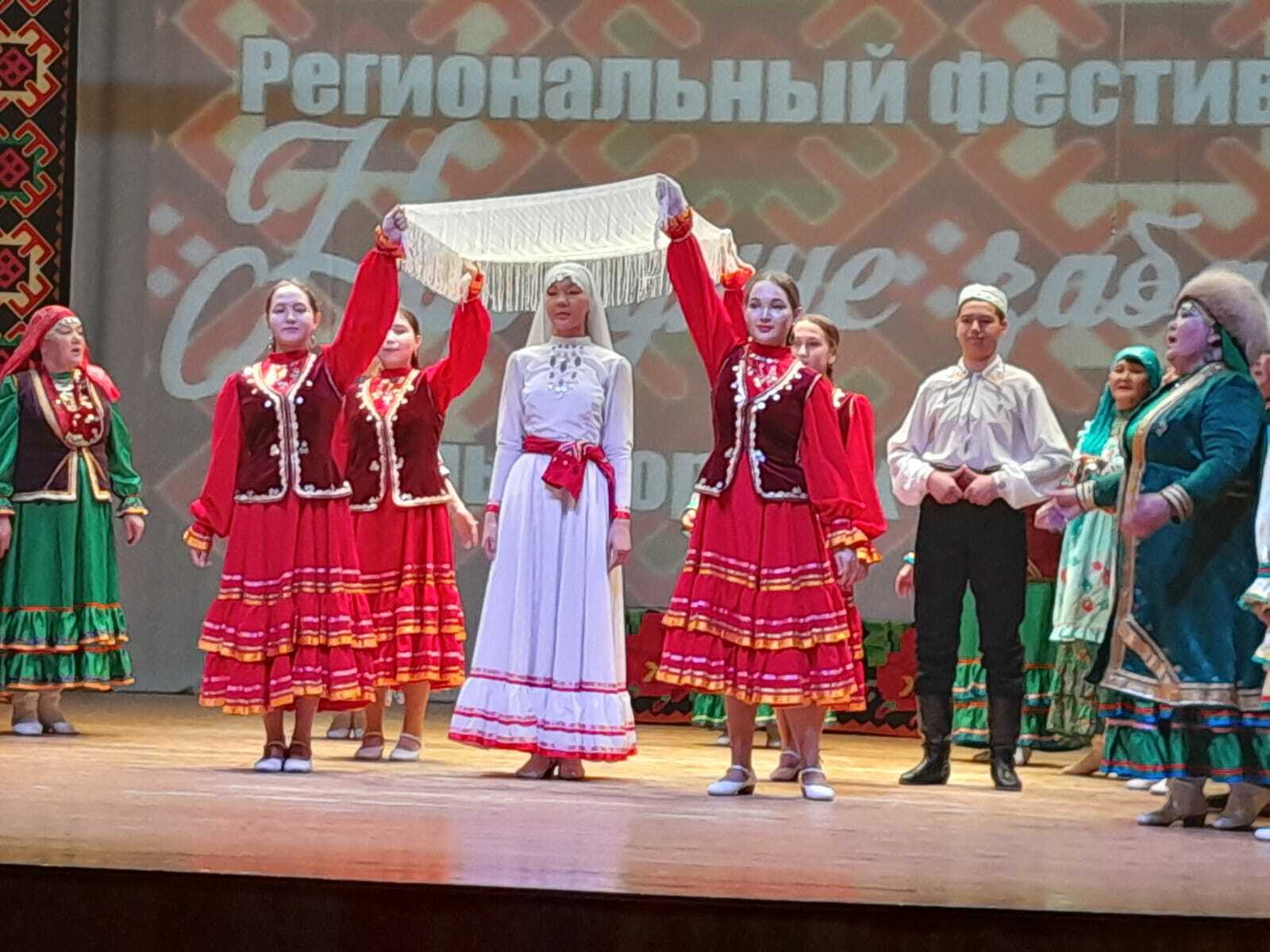 Региональный фестиваль фольклорных программ «Народные забавы» состоялся в Стерлибашеве