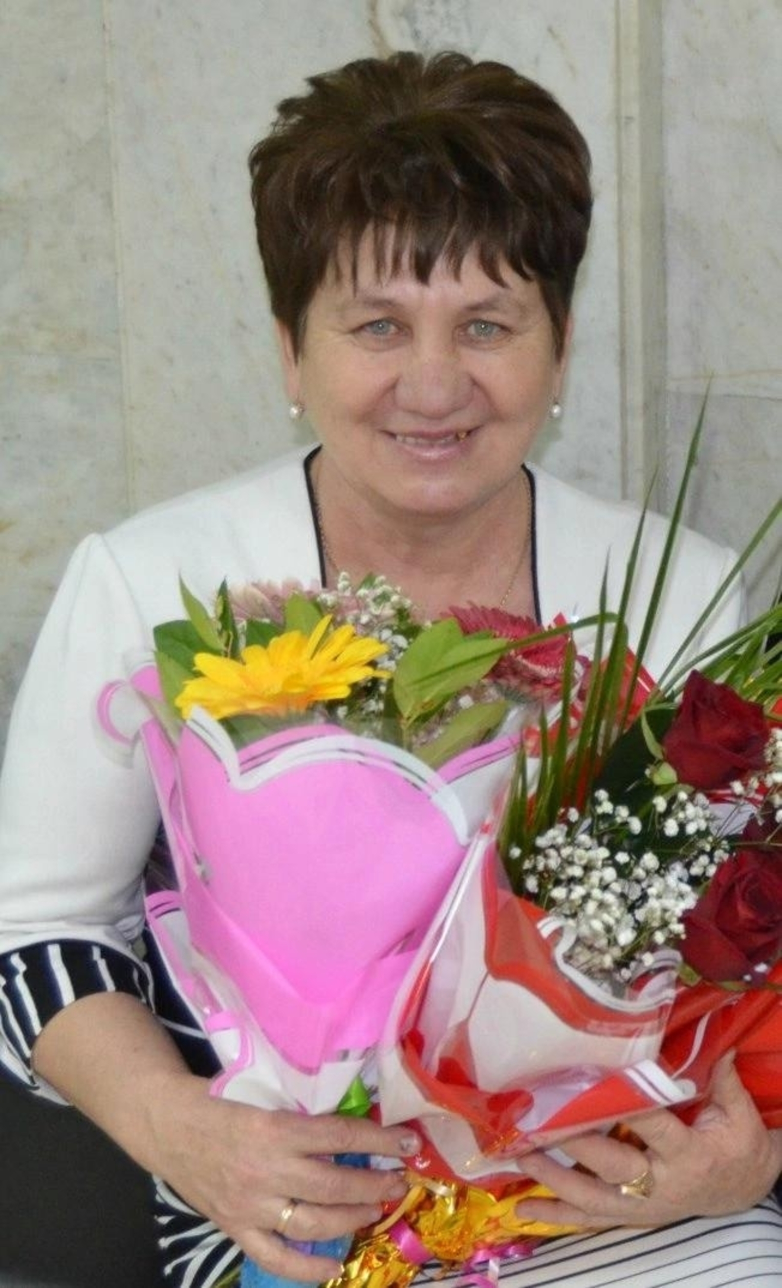 Счастье и труд-вместе идут