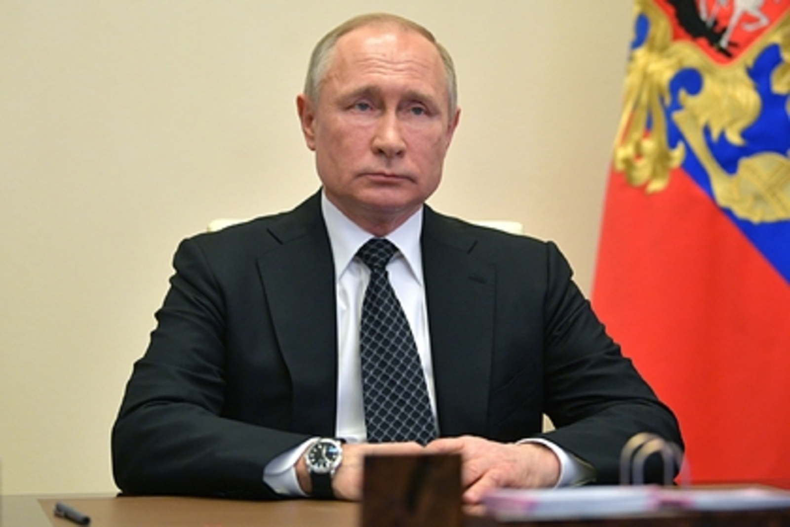 Путин предложил увеличить сумму налоговых вычетов на детей
