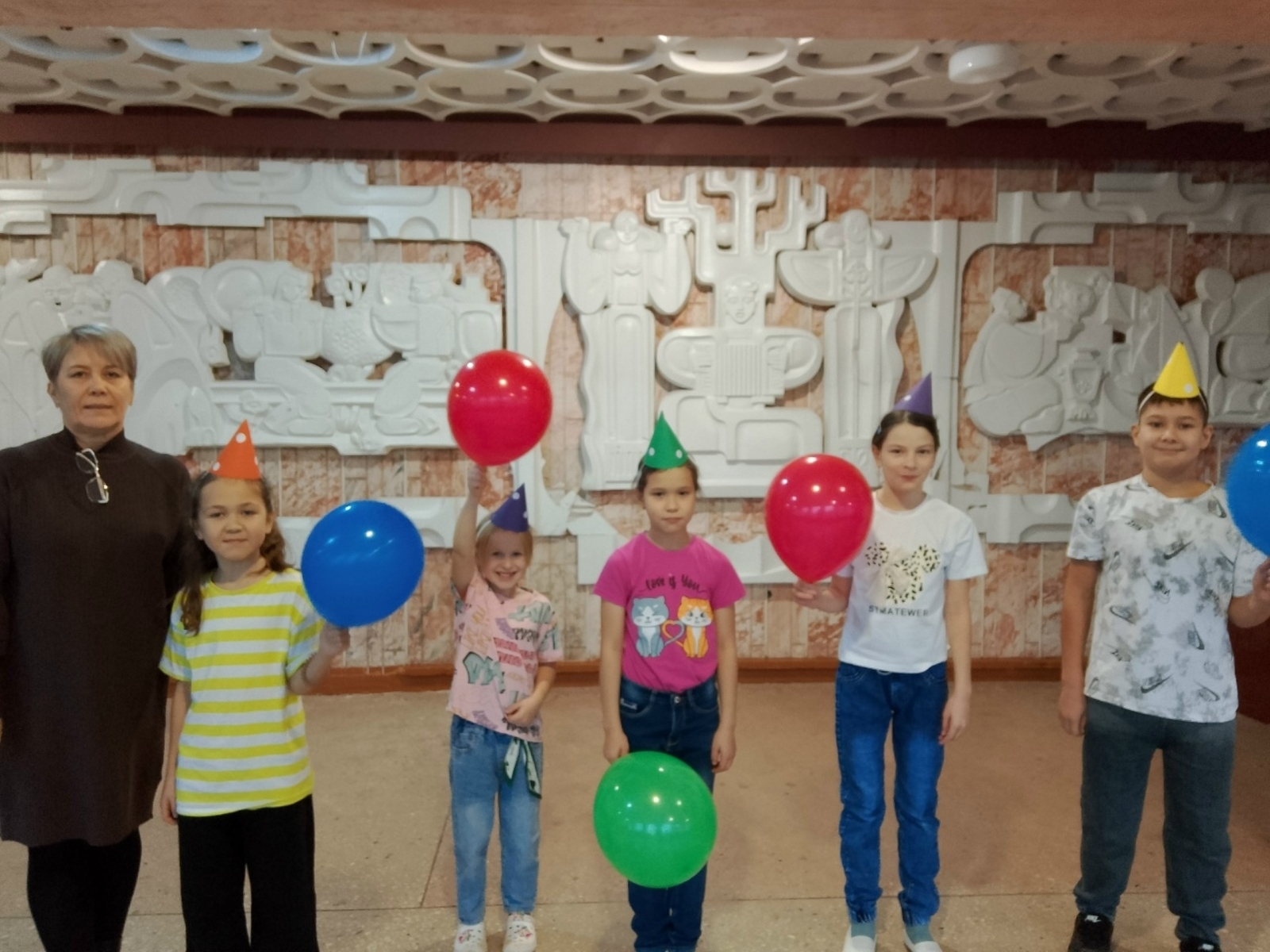 В Бузатовском СДК отметили День Рождения Деда Мороза