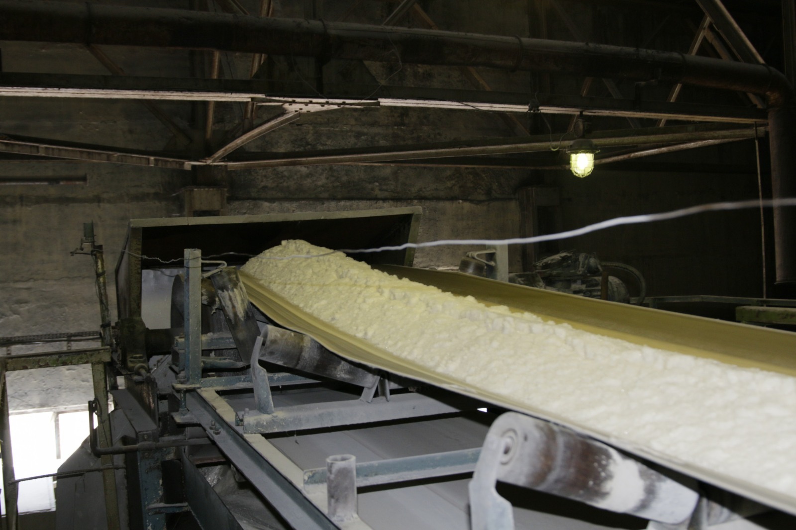 Сахарный завод в Башкирии перерабатывает бразильский тростниковый сырец