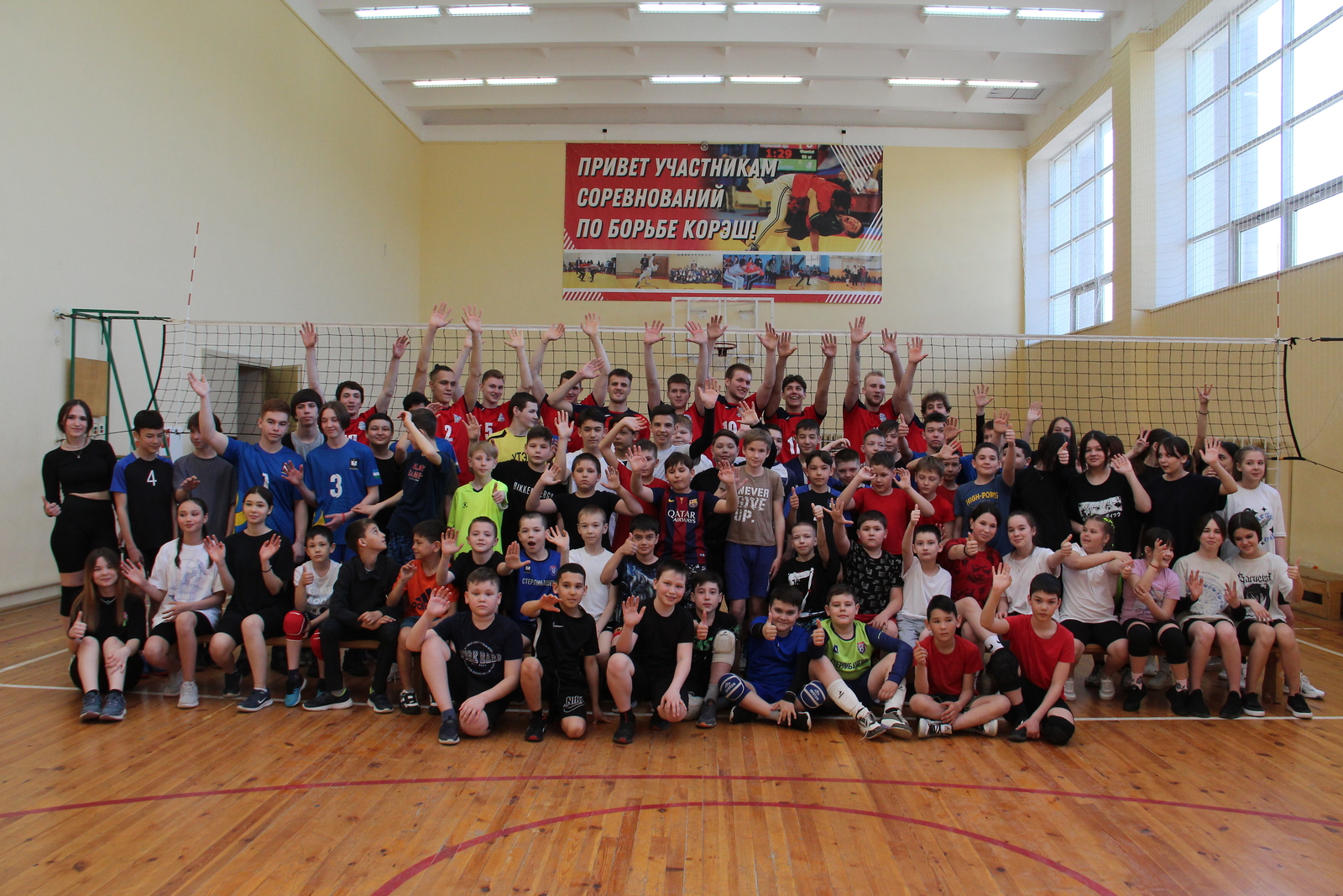Волейбол для всех: в Стерлибашево прошёл мастер-класс от команды «Тархан».