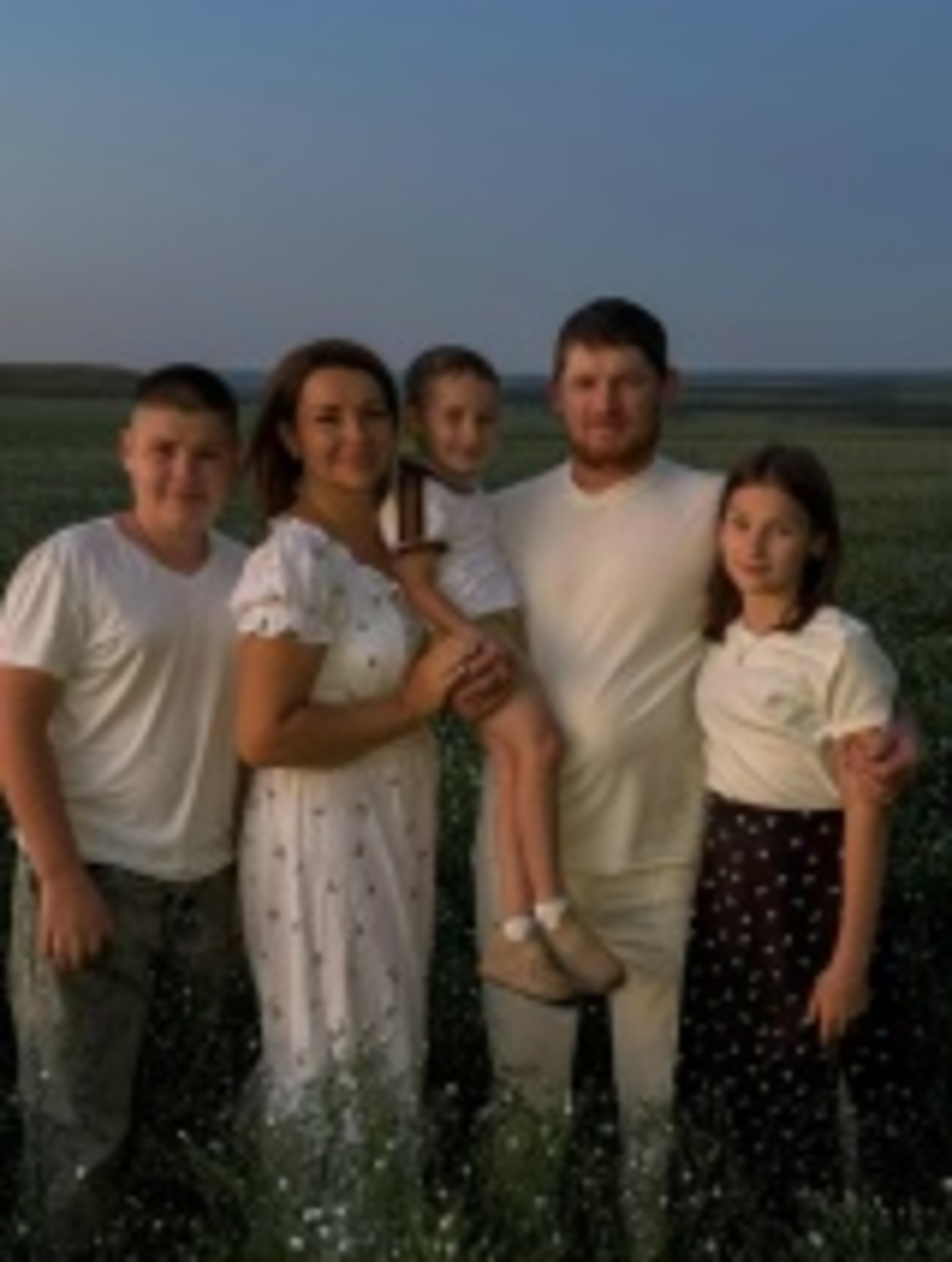 Земля любит тех, кто отдает ей силушку и потом своим орошает