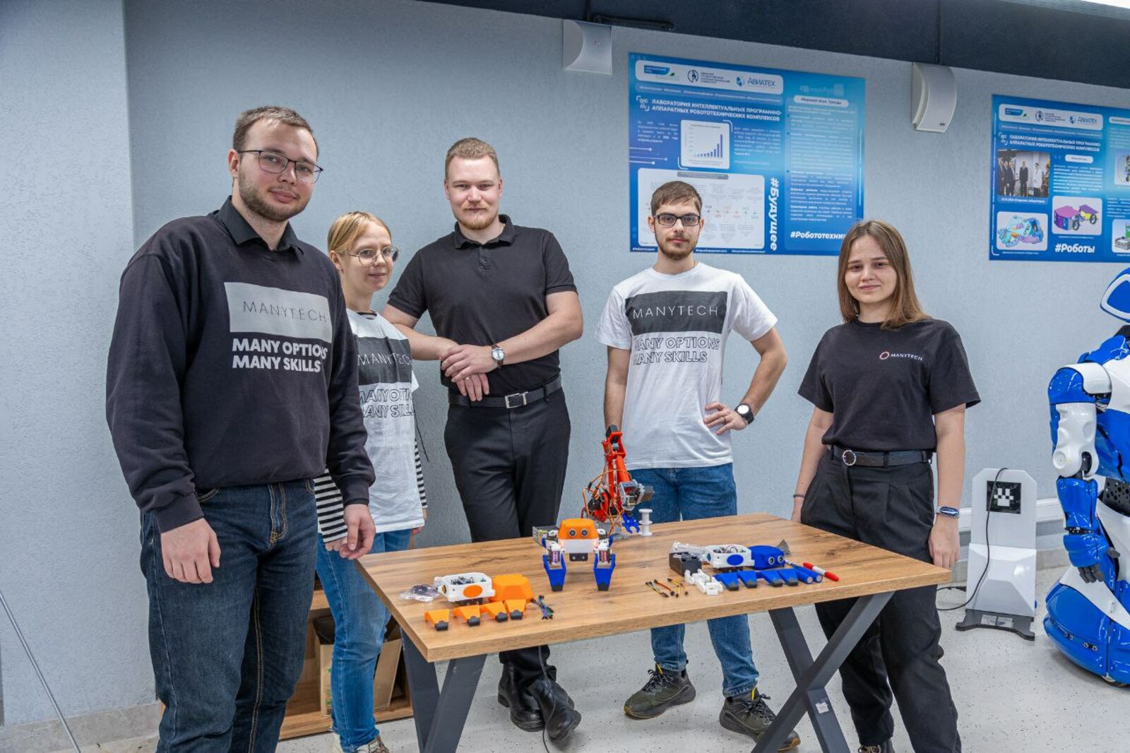 Студенты разработали продвинутые образовательные наборы по робототехнике