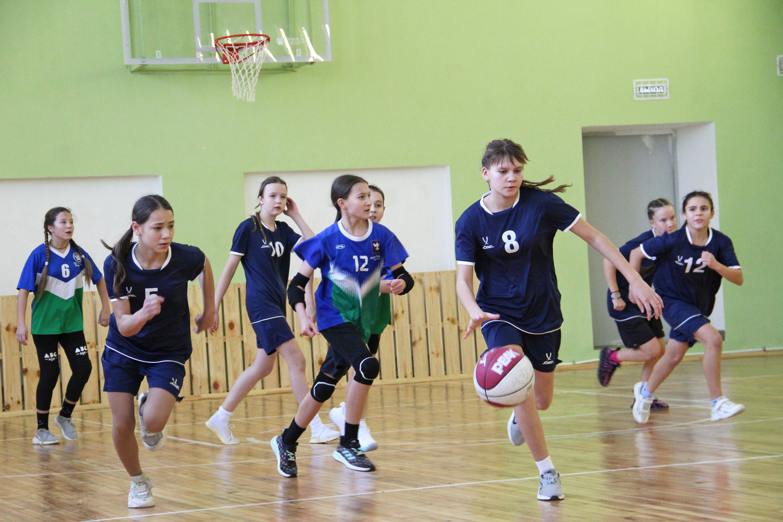 В Стерлибашево прошли зональные соревнования по баскетболу "Оранжевый мяч"