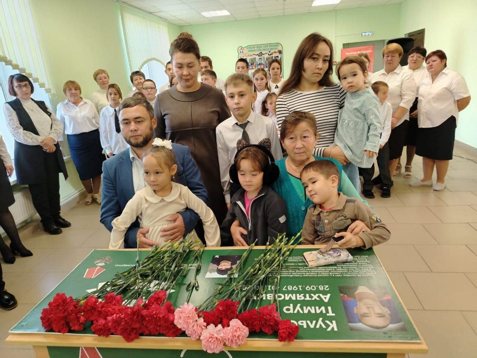 В школе Нижнего Аллагувата Башкирии увековечили имя Тимура Кульсарина