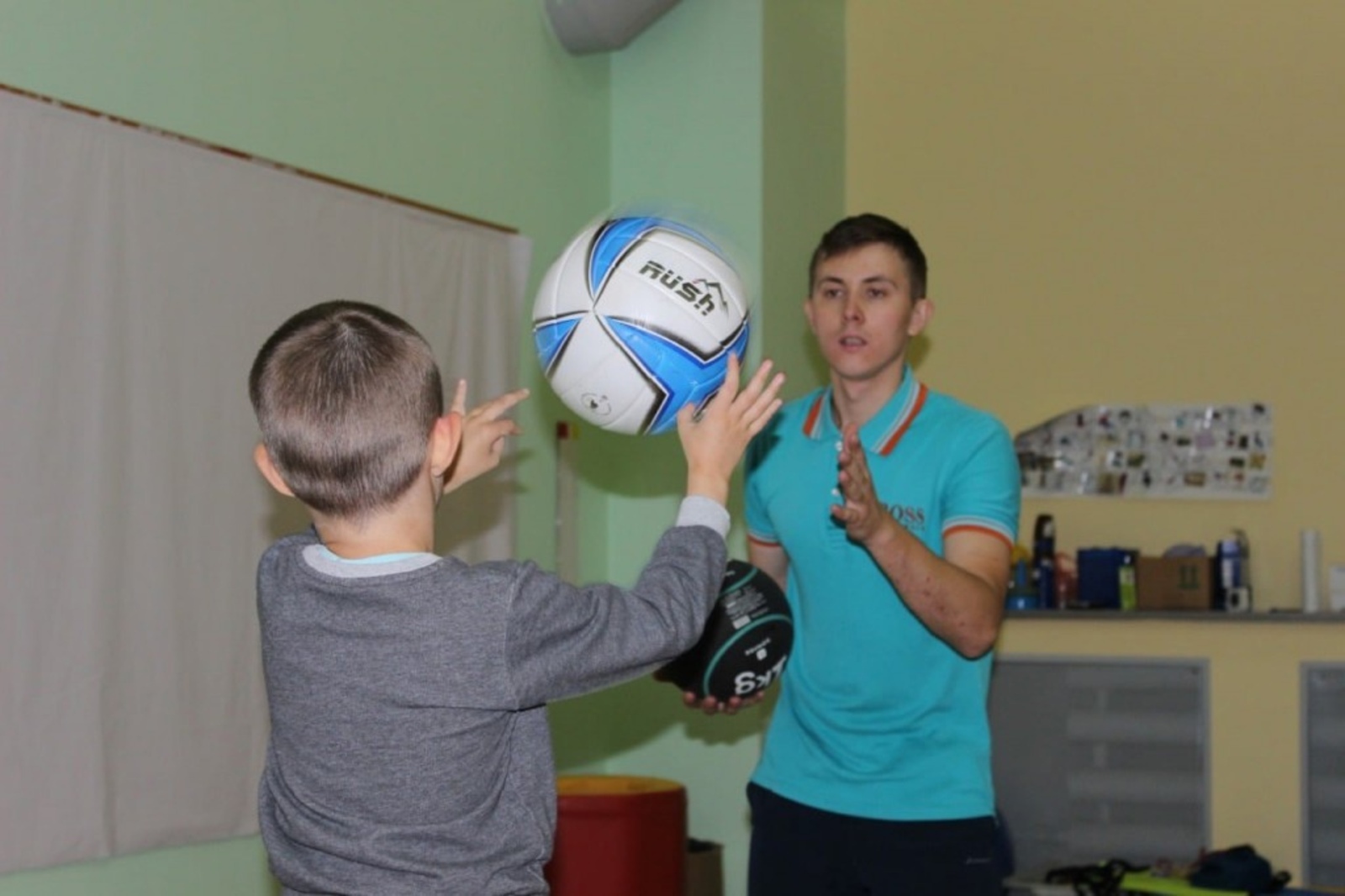 В Башкирии педагогические работники смогут принять участие в программе «Сельский тренер»